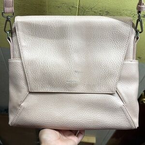 Matt & Nat 'Minka' Faux Leather Shoulder Bag in Pebble Pink